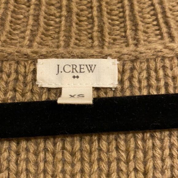 J Crew Factory Short-sleeve V Neck Long Sweater - Picture 5 of 7